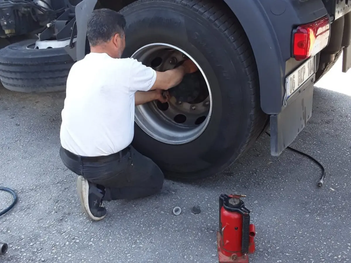 Gelibolu Oto Lastikçi